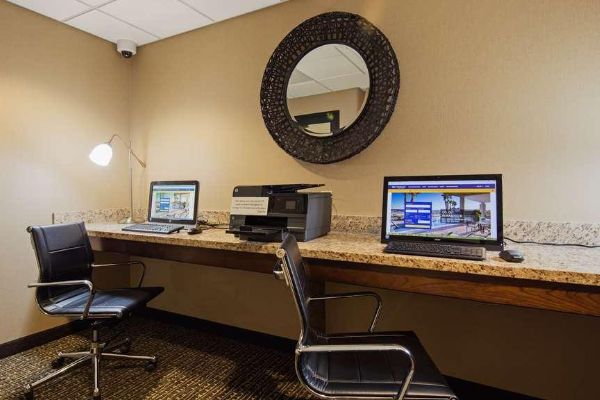 BEST WESTERN PLUS HAVRE INN (Havre)